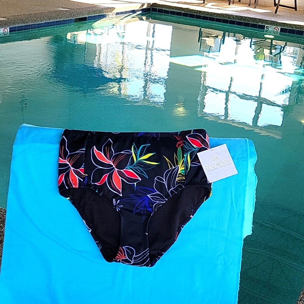 🆕️ Eco Beach High waisted Floral  Bikini Bottoms Size Small